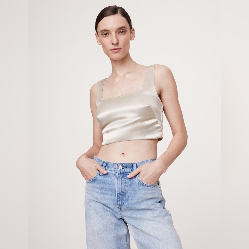 NWT Banana Republic Champagne Satin Square Neck Cropped Tank Size 4